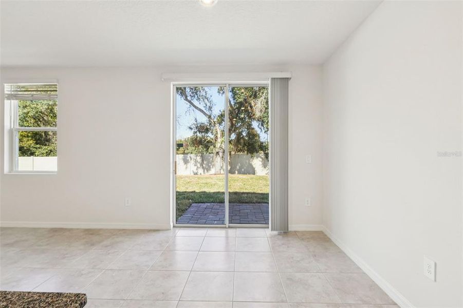 Spacious, unfurnished interior of a new home in Bradbury Creek - Signature Series, Haines City (Image 27).