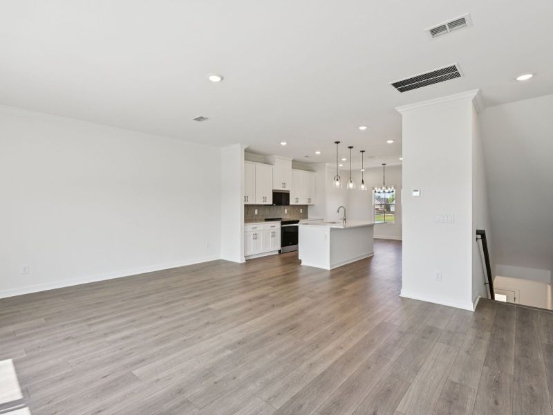 Spacious, unfurnished interior of a new home in Meadows at Wilson Farms - The Heights Series, Fort Mill (Image 11). Spacious, unfurnished interior of a new home in Meadows at Wilson Farms - The Heights Series, Fort Mill (Image 11).