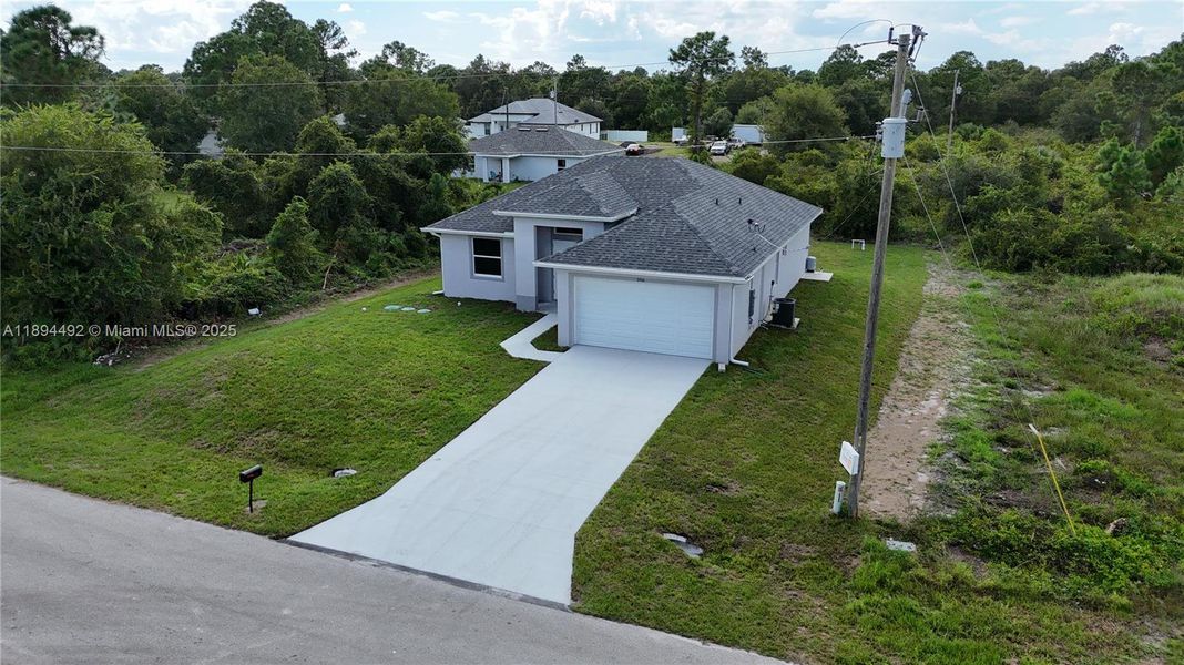 Image 34 of a home in . Image 34 of a home in .