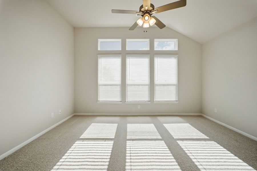 Spacious, unfurnished interior of a new home in Ashland, Richwood (Image 22).