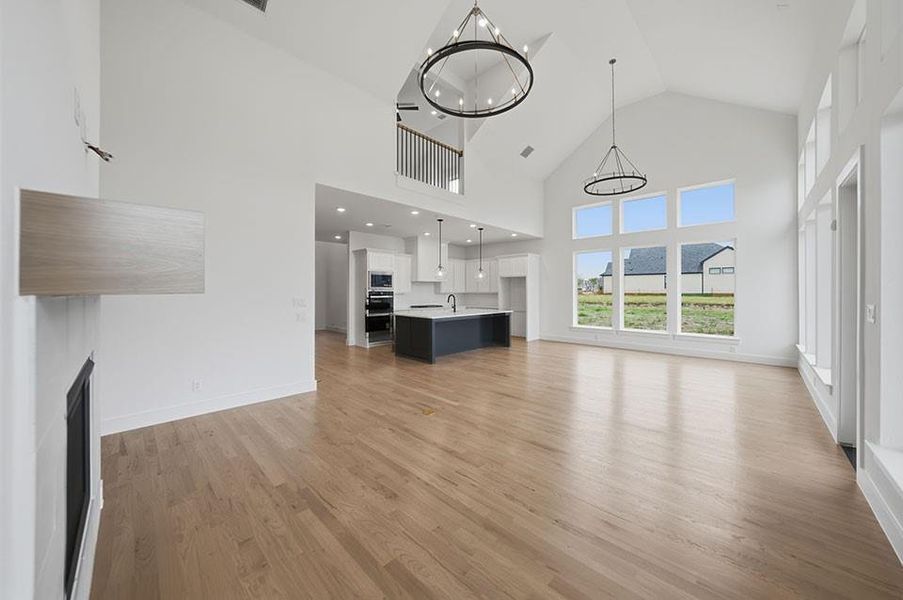 Spacious, unfurnished interior of a new home in The Homestead - 62', Rockwall (Image 22).