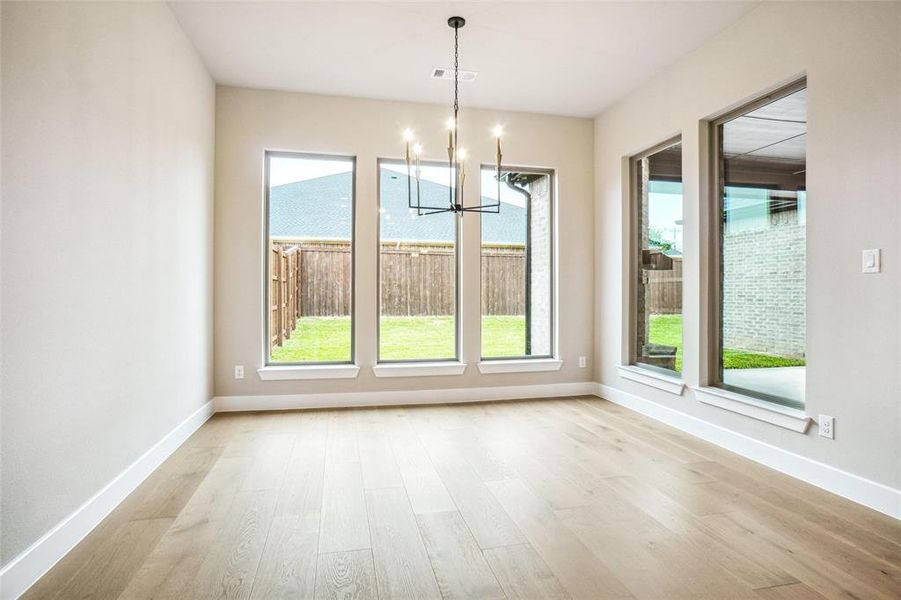 Wonderful dining space is ready for all of your entertaining needs! Wonderful dining space is ready for all of your entertaining needs!