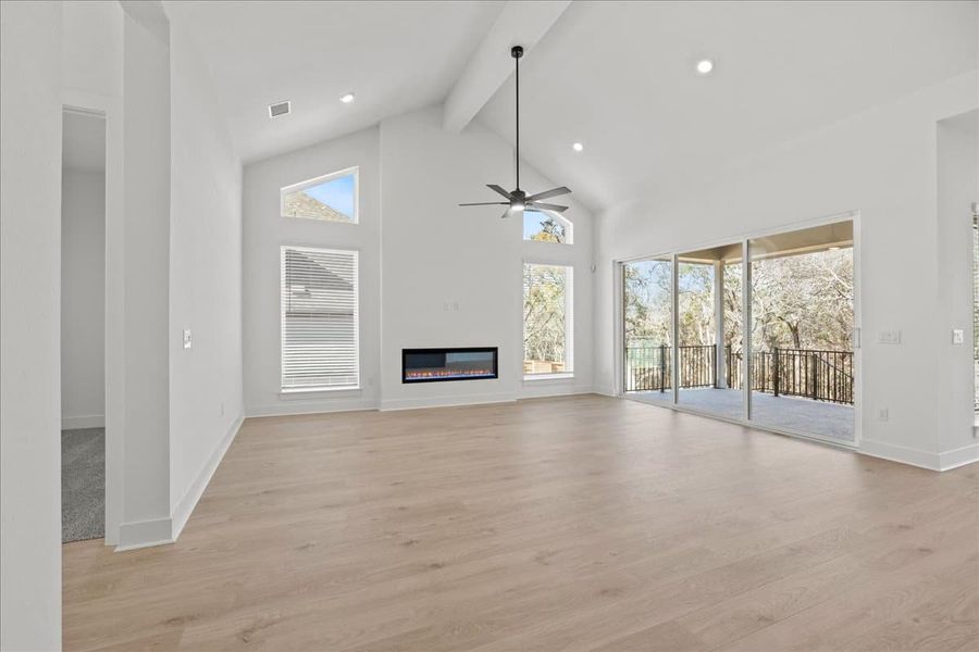 Spacious, unfurnished interior of a new home in 6 Creeks, Kyle (Image 26). Spacious, unfurnished interior of a new home in 6 Creeks, Kyle (Image 26).