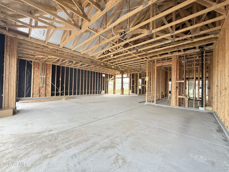 010 4 Car Tandem Garage