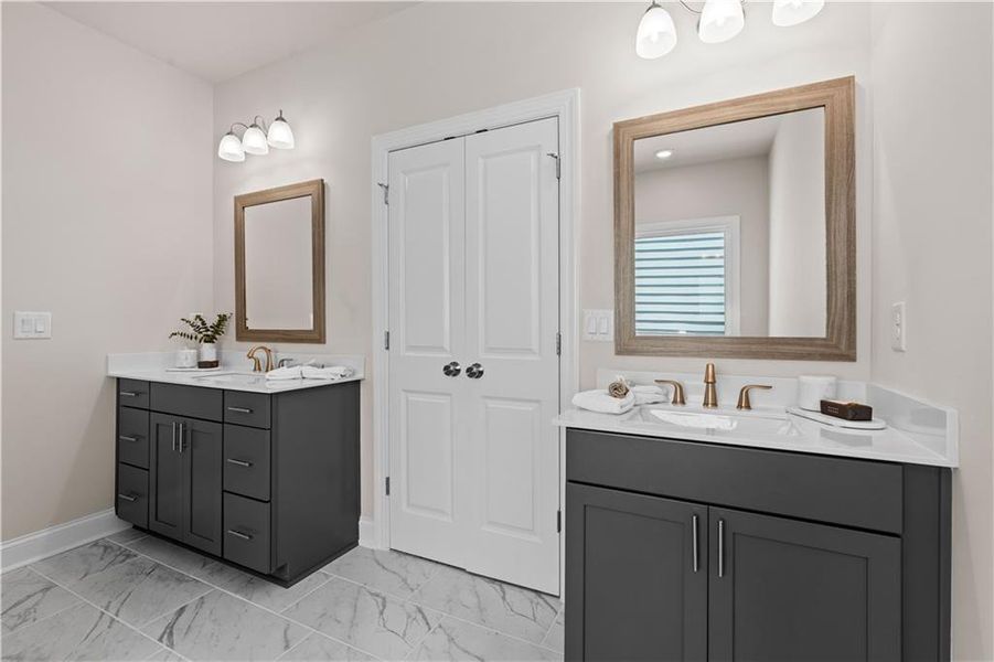 Furnished interior view inside a new home in Aberdeen, Hoschton (Image 15).