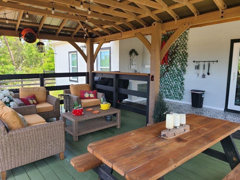 Image 31 of a home in . Image 31 of a home in .