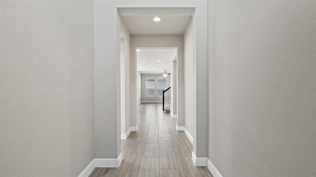 Spacious, unfurnished interior of a new home in Treeline, Justin (Image 18).