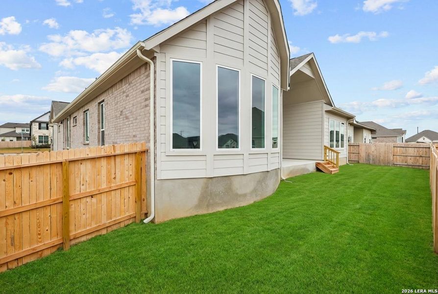 Exterior details and patio area of a home in Buffalo Crossing, Cibolo (Image 4).