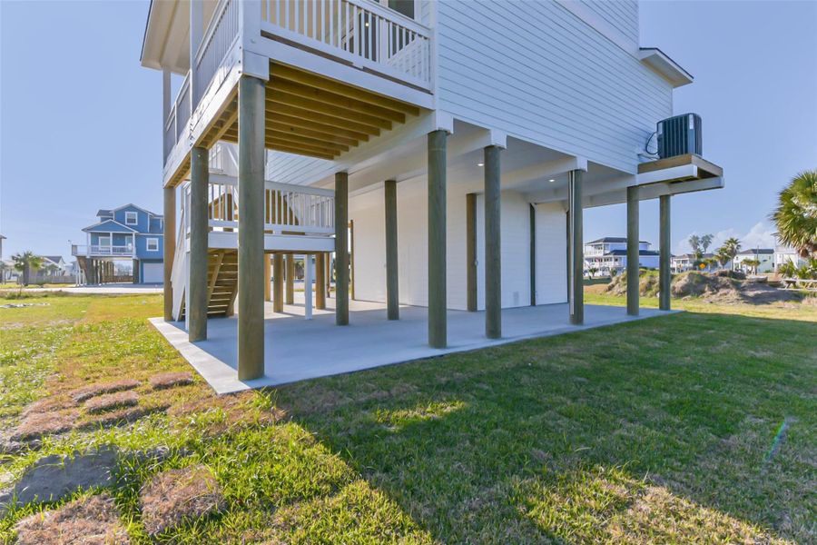 Exterior details and patio area of a home in , Galveston (Image 37).