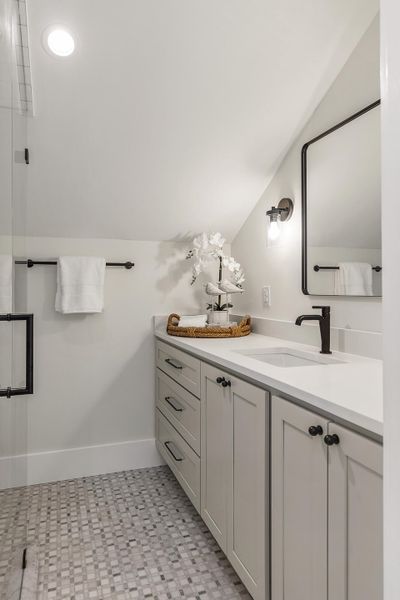 Furnished interior view inside a new home in , Charleston (Image 43).