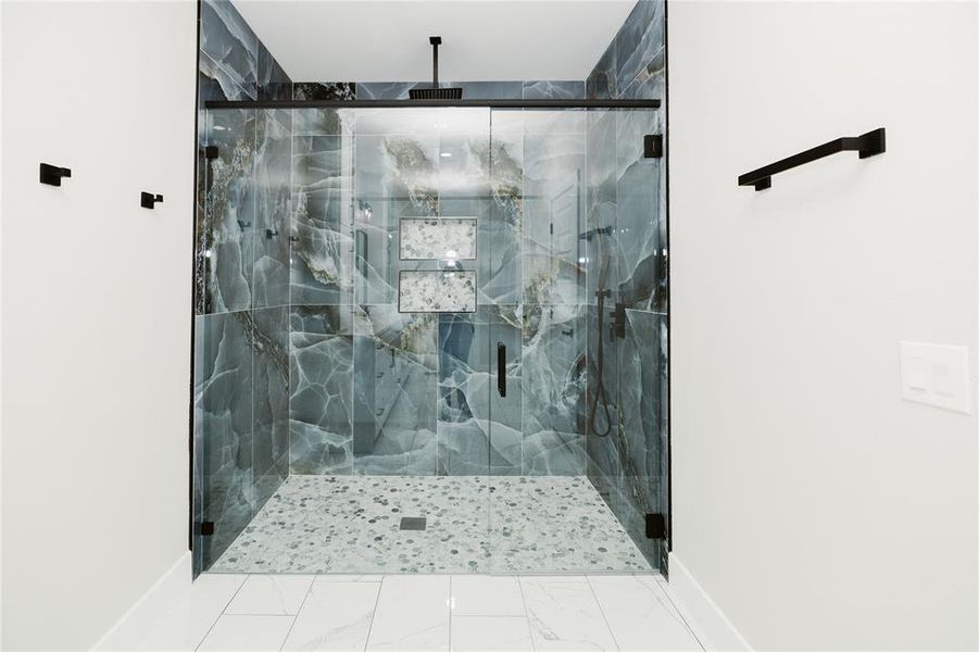 Image 34 of a home in .