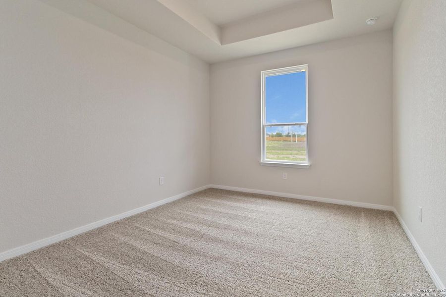 Spacious, unfurnished interior of a new home in Lonesome Dove, San Antonio (Image 25).