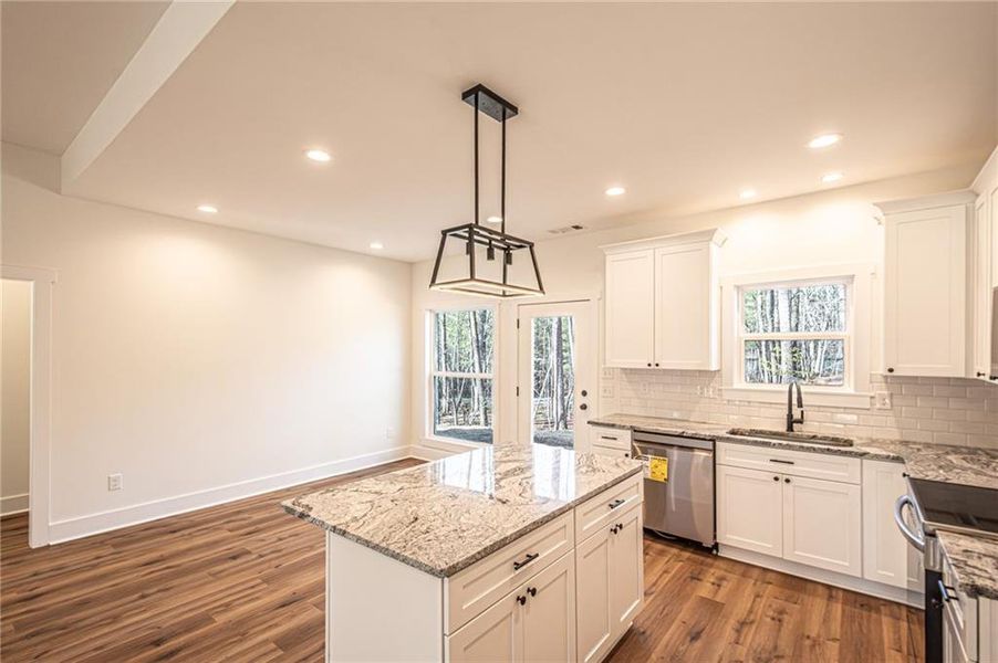Furnished interior view inside a new home in , Dawsonville (Image 19). Furnished interior view inside a new home in , Dawsonville (Image 19).