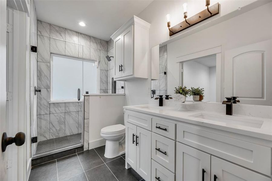 Furnished interior view inside a new home in , East Tawakoni (Image 3).