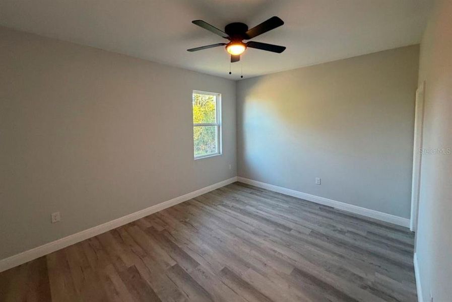 Spacious, unfurnished interior of a new home in , Punta Gorda (Image 5).