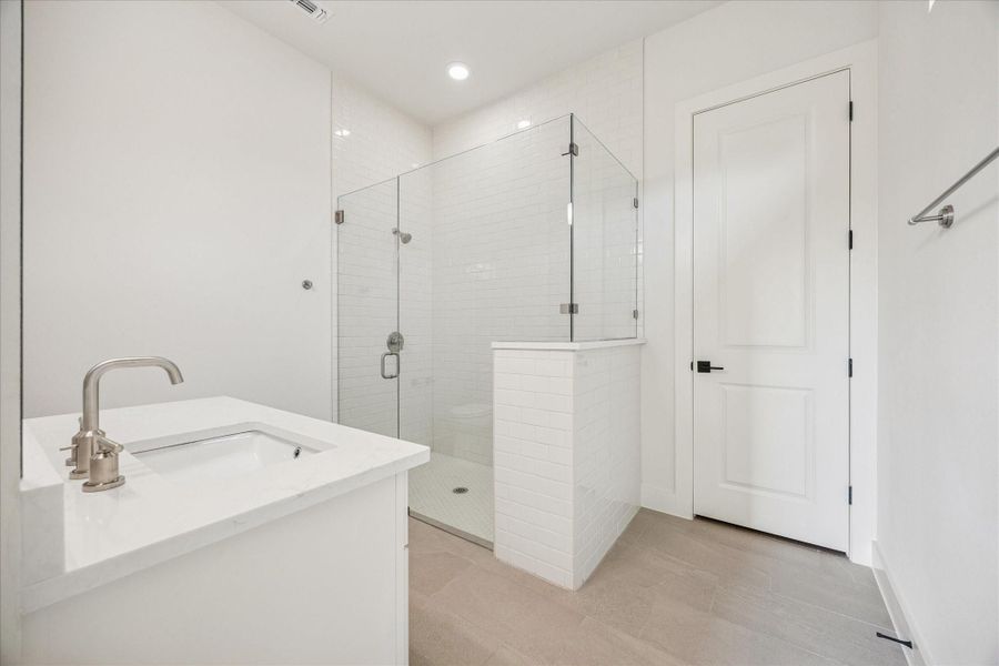 Furnished interior view inside a new home in , Horseshoe Bay (Image 25). Furnished interior view inside a new home in , Horseshoe Bay (Image 25).