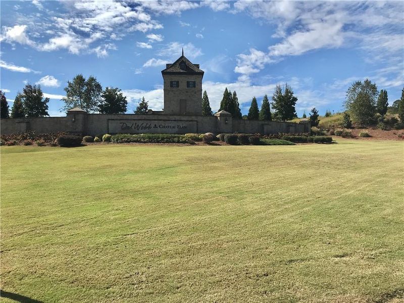 Image 40 of a home in .