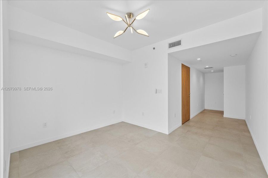 Spacious, unfurnished interior of a new home in Onda, Bay Harbor Islands (Image 25). Spacious, unfurnished interior of a new home in Onda, Bay Harbor Islands (Image 25).