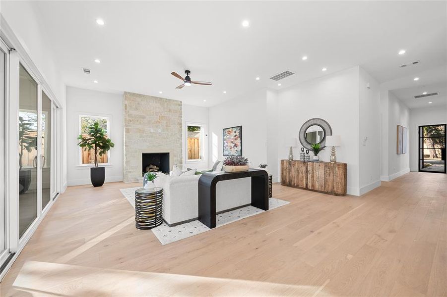 Furnished interior view inside a new home in , Dallas (Image 10). Furnished interior view inside a new home in , Dallas (Image 10).