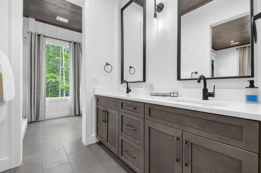 Furnished interior view inside a new home in , Blue Ridge (Image 45).