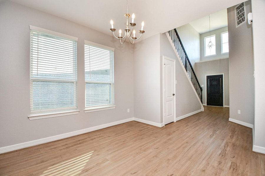 Spacious, unfurnished interior of a new home in , Tomball (Image 15). Spacious, unfurnished interior of a new home in , Tomball (Image 15).