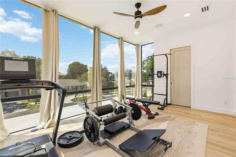 Furnished interior view inside a new home in , Tampa (Image 38).
