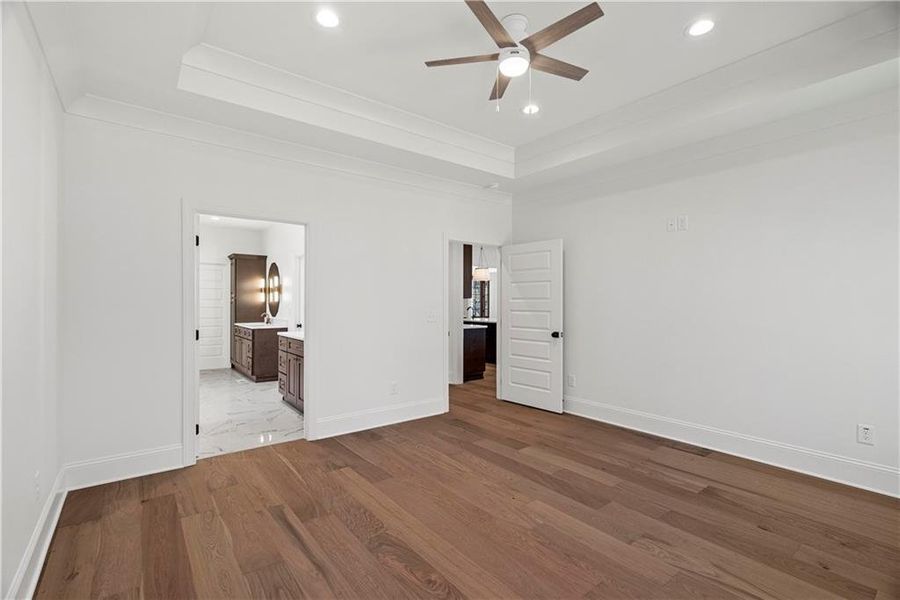 Spacious, unfurnished interior of a new home in , Calhoun (Image 22).