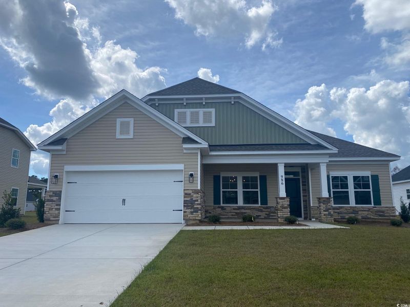Image 18 of a home in Oak Hollow.