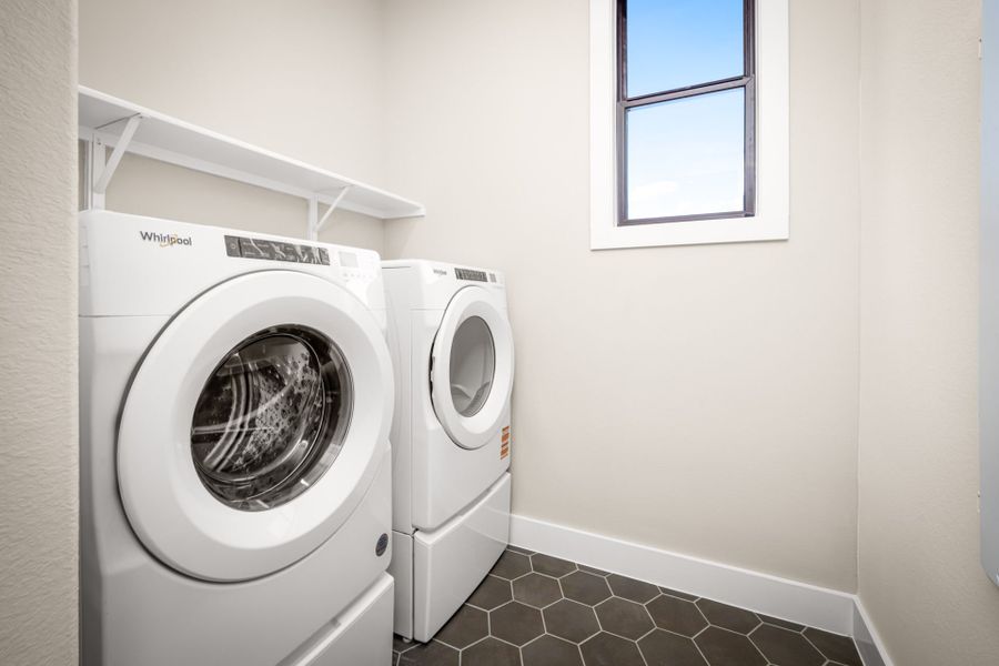 Representative interior finishes for a home built from the Gillett by Pulte Homes in Kuempel Farms, Pflugerville (Image 18).