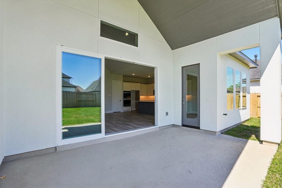 Exterior details and patio area of a home in Sienna 65', Missouri City (Image 18). Exterior details and patio area of a home in Sienna 65', Missouri City (Image 18).