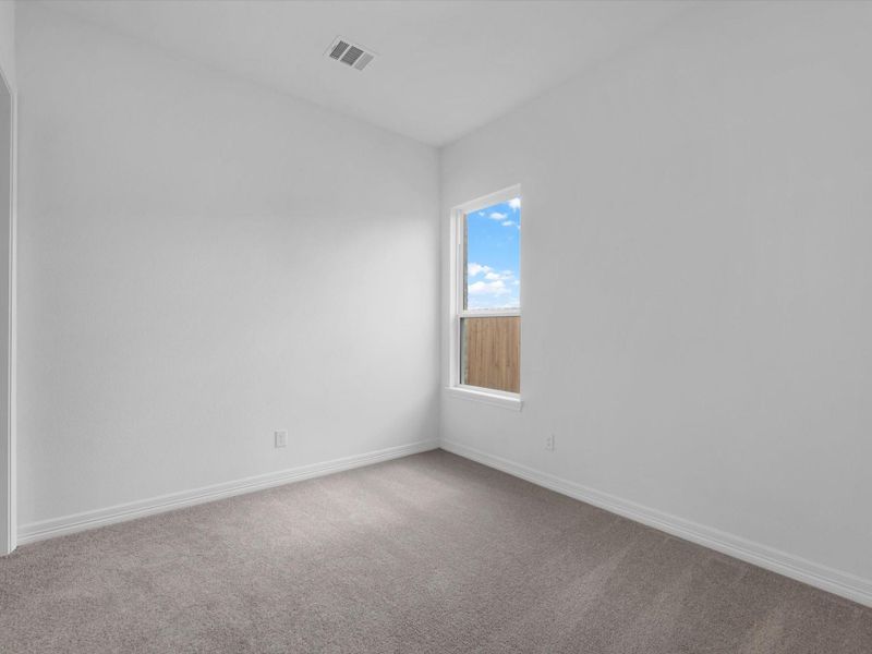 Spacious, unfurnished interior of a new home in Wildrye, Waller (Image 17).