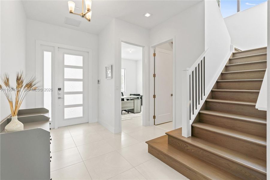 Furnished interior view inside a new home in , Boca Raton (Image 52).