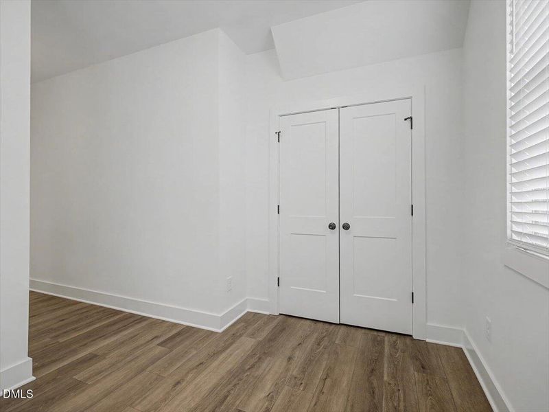 40-Landing 40-Landing