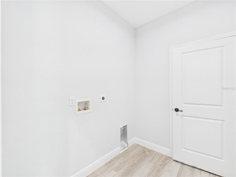 Spacious, unfurnished interior of a new home in , Ocala (Image 35). Spacious, unfurnished interior of a new home in , Ocala (Image 35).