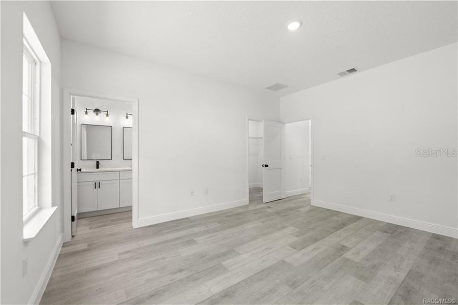 Spacious, unfurnished interior of a new home in , Citrus Springs (Image 15). Spacious, unfurnished interior of a new home in , Citrus Springs (Image 15).