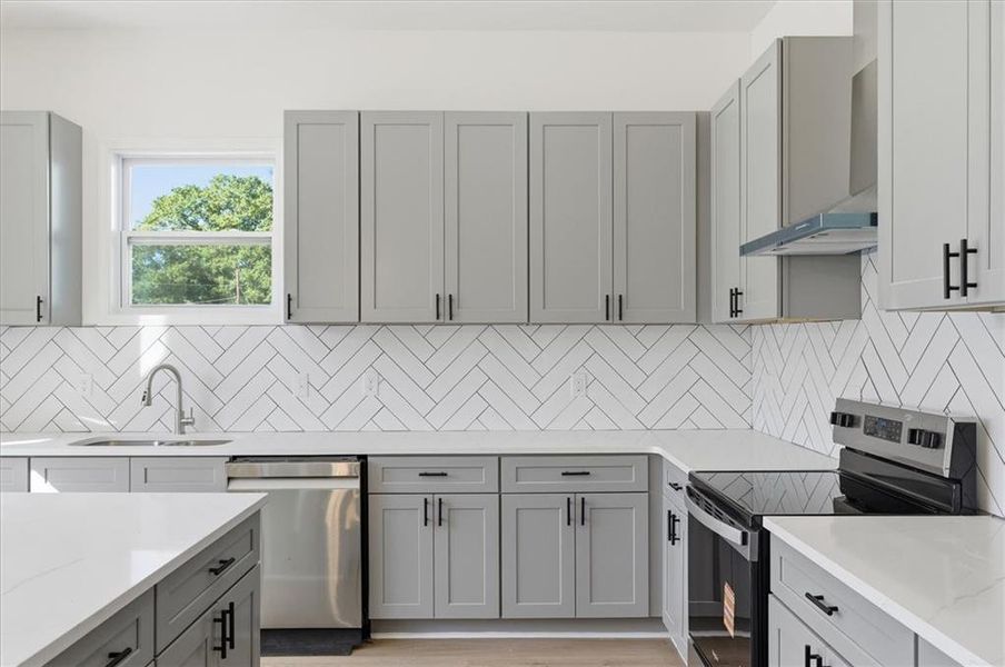Furnished interior view inside a new home in , Atlanta (Image 4).
