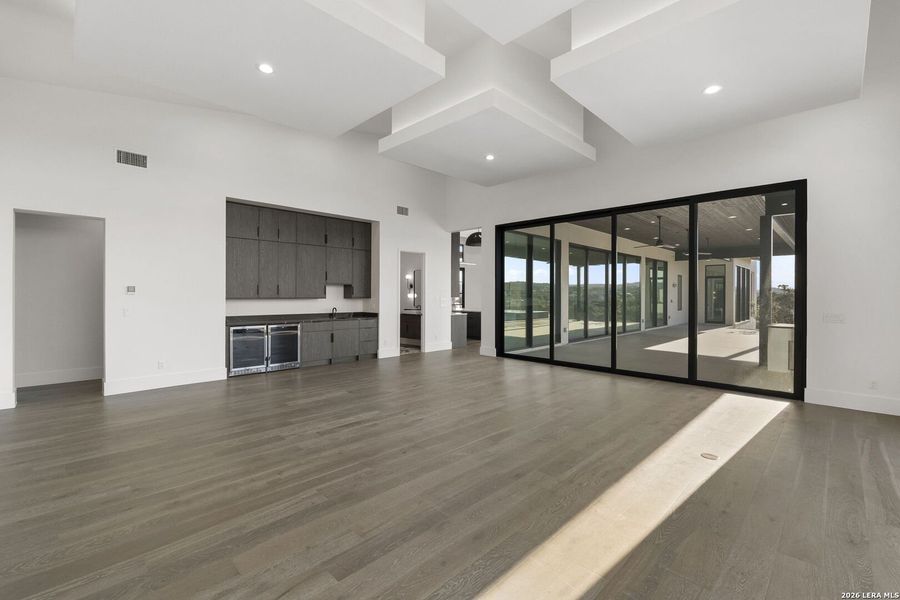 Spacious, unfurnished interior of a new home in , Boerne (Image 25).