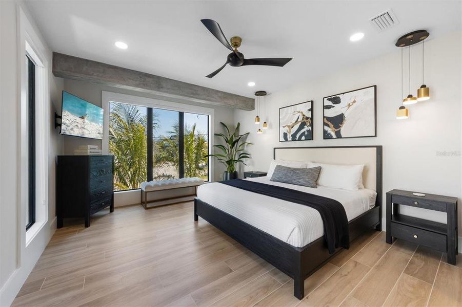 Furnished interior view inside a new home in , Sarasota (Image 48).