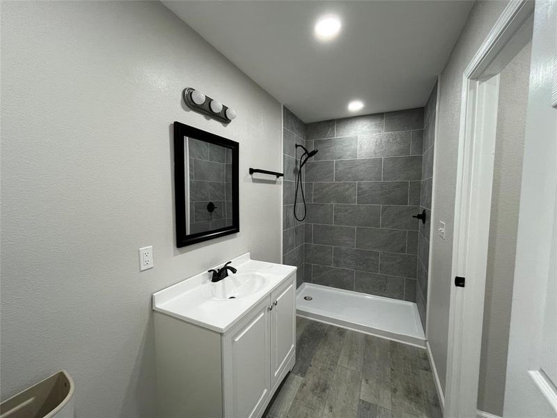 Furnished interior view inside a new home in , Brownwood (Image 7).