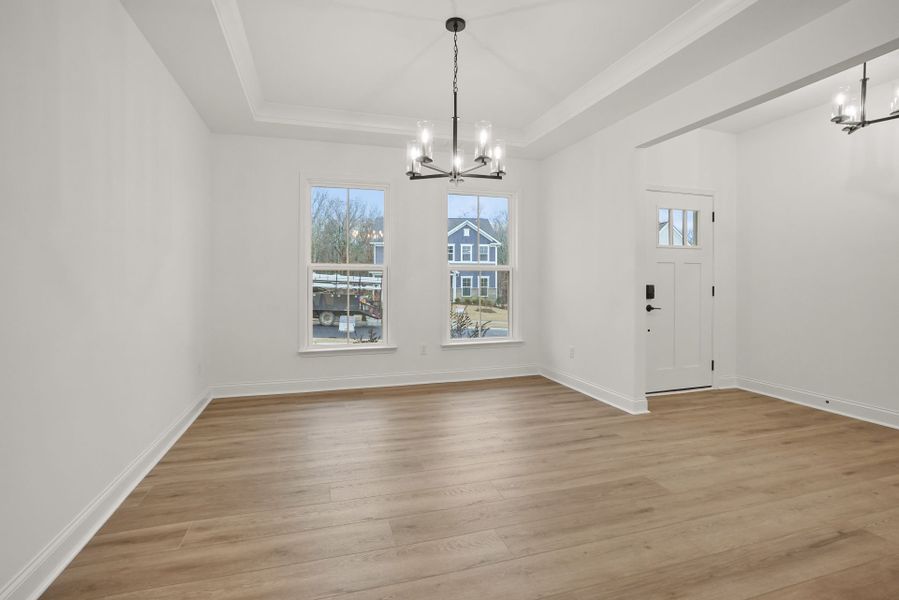 Spacious, unfurnished interior of a new home in Forest Creek, Waxhaw (Image 57).