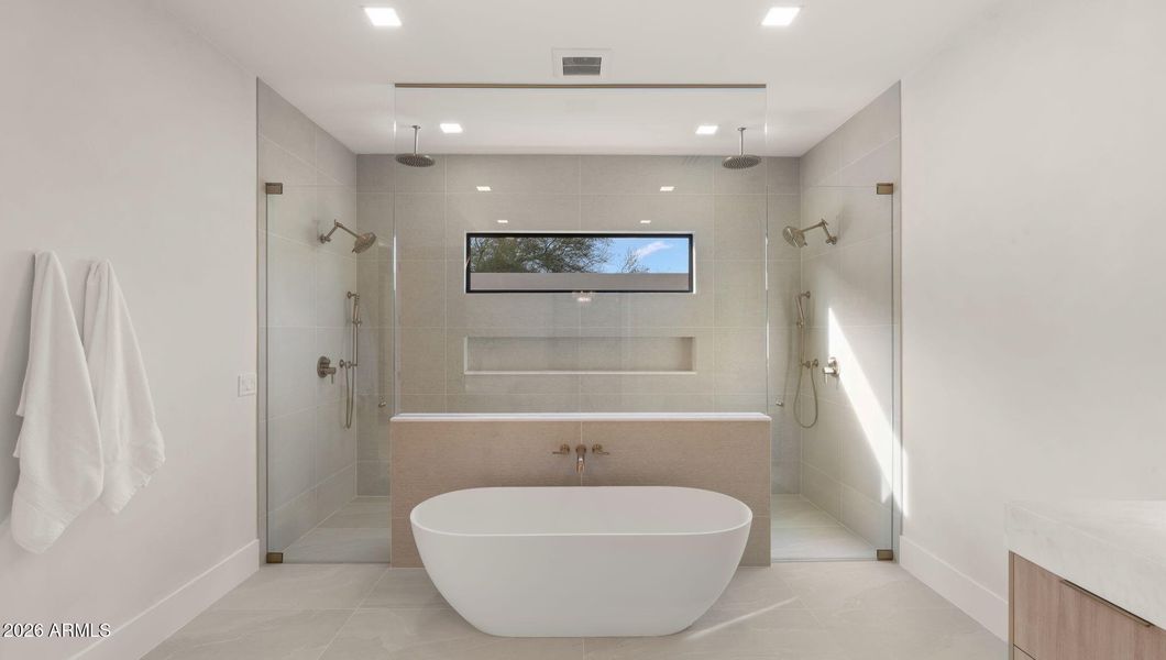 109-web-or-mls-Primary Bedroom6