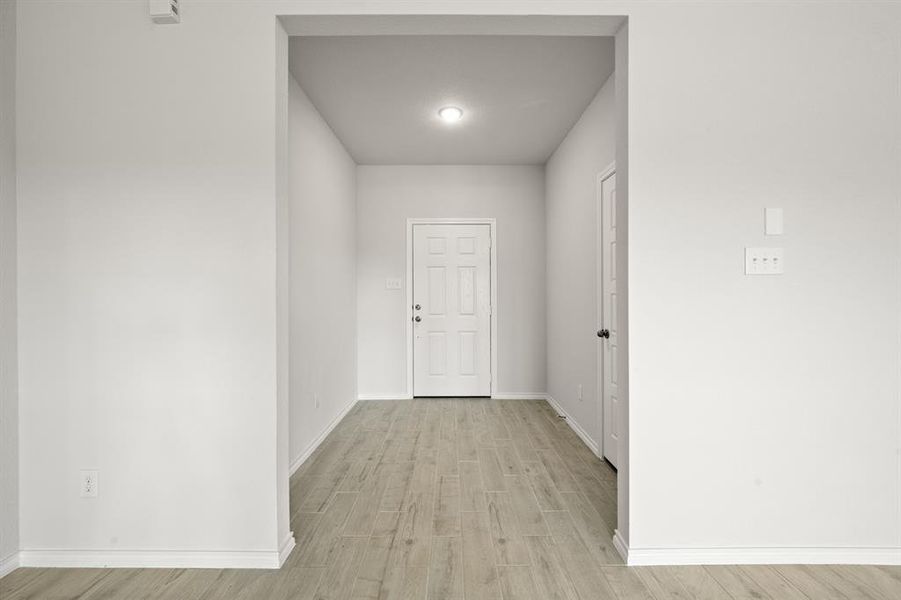 1184 Oak Springs- Entry-1