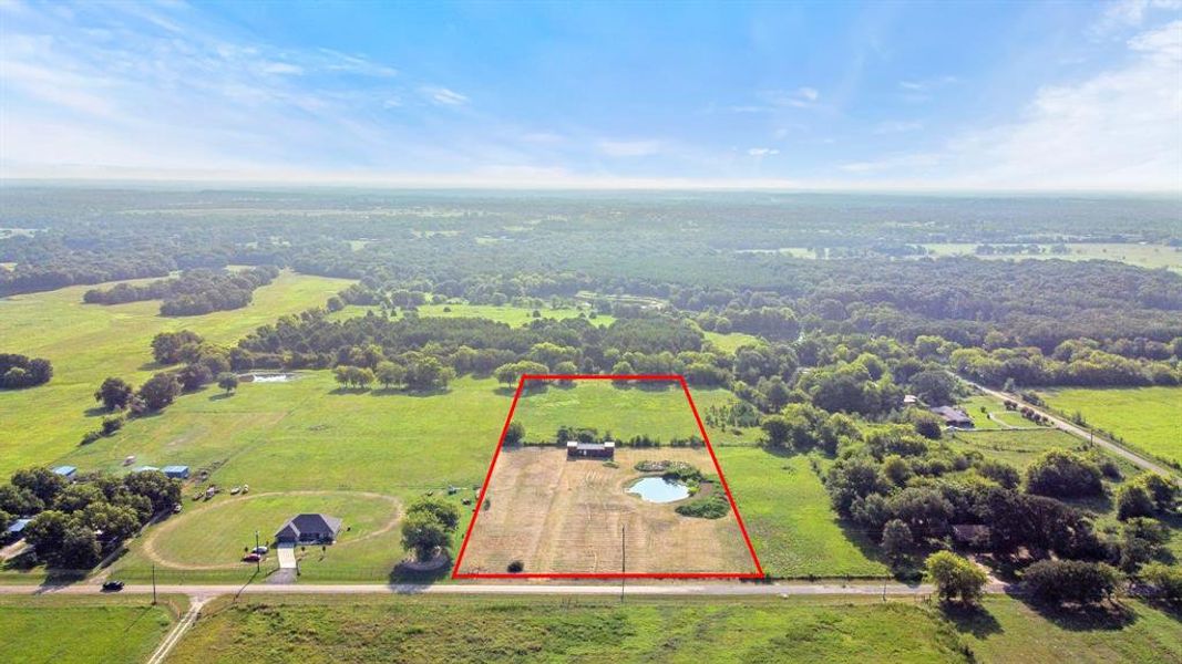 Image 21 of a home in .