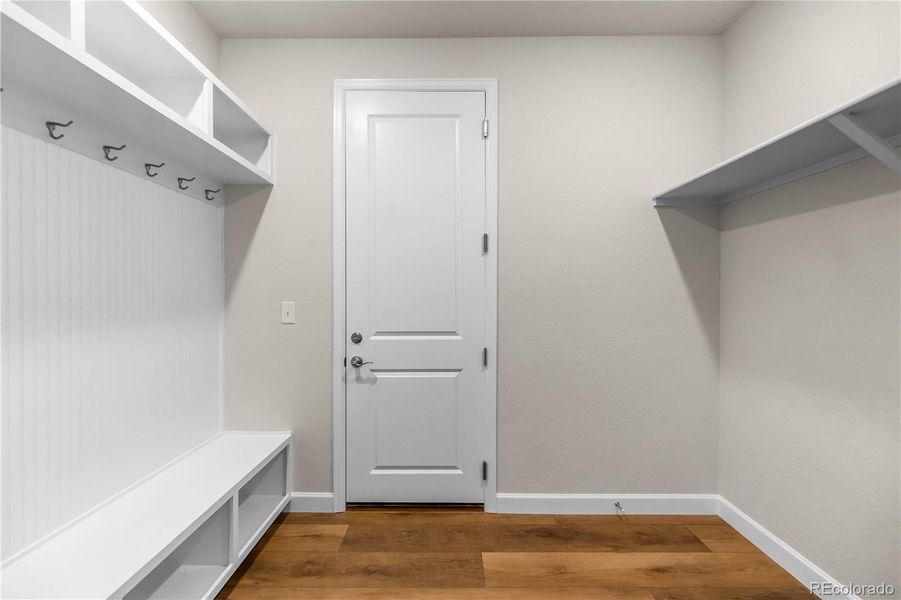 Spacious, unfurnished interior of a new home in , Castle Rock (Image 22).