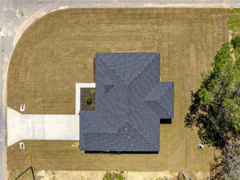 Image 40 of a home in .