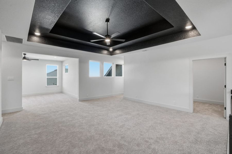 Representative unfurnished interior of a home built from the Memphis by Chesmar Homes in Potranco Oaks, San Antonio (Image 12).