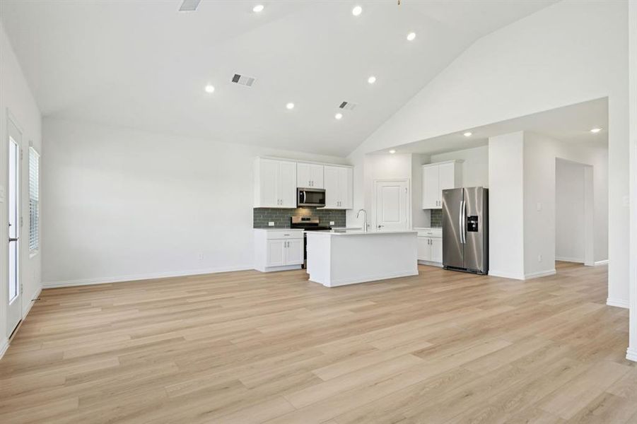 Photo is not of the actual home, but is an inspirational photo of builder’s model home and may depict options, furnishings, and/or decorator features that are not included.