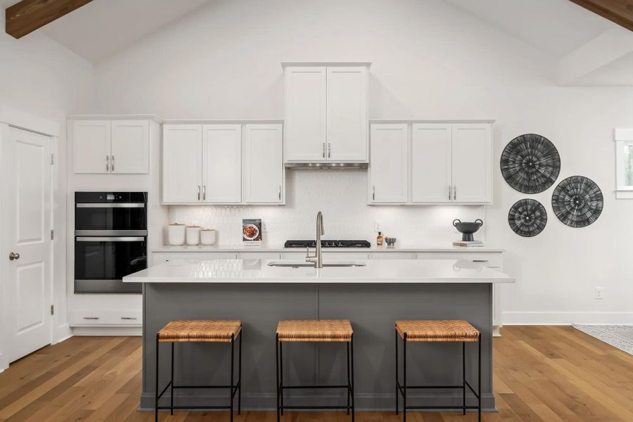 The Roseland II Kitchen The Roseland II Kitchen