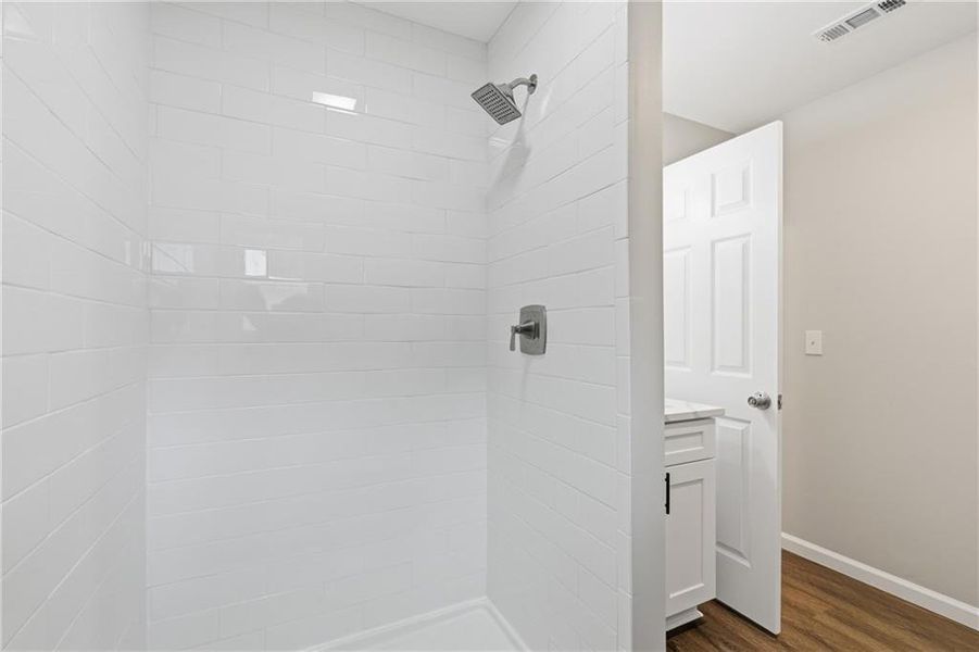 Image 48 of a home in .