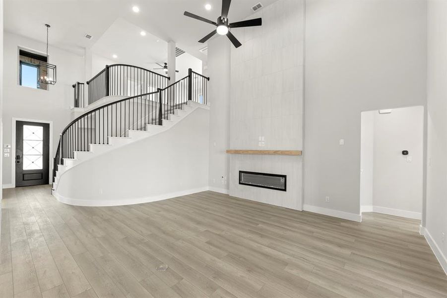 09. 2040 Valencia - Family (3)